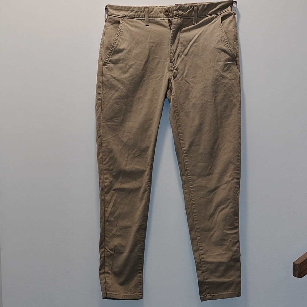 Levi's Tan Chinos with Tapered Leg Cotton Twill